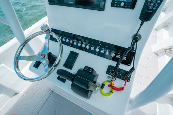 32ft Panga Yacht For Sale