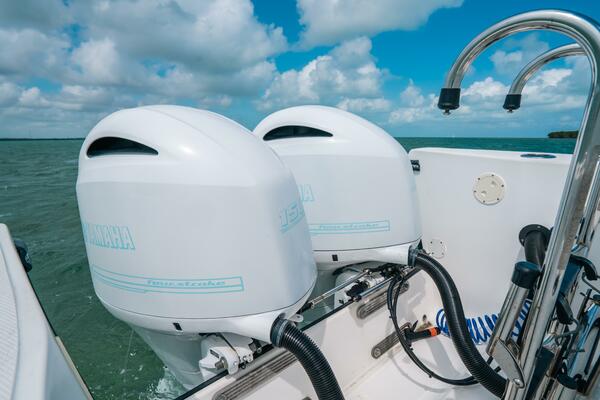 32ft Panga Yacht For Sale