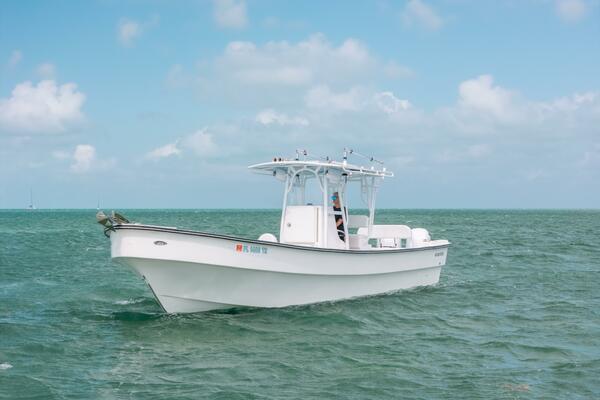 32ft Panga Yacht For Sale