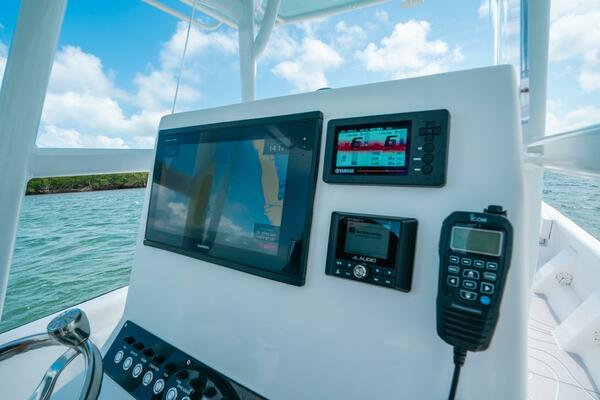 32ft Panga Yacht For Sale