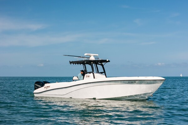 33ft Deep Impact Yacht For Sale