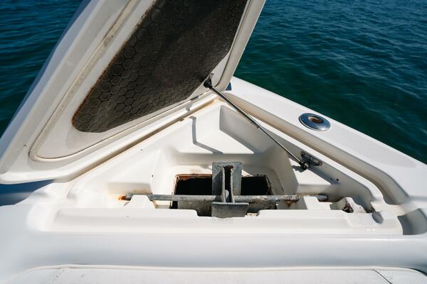 33ft Deep Impact Yacht For Sale