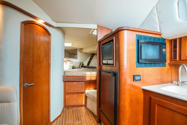 38ft Rampage Yacht For Sale