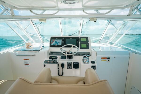 38ft Rampage Yacht For Sale