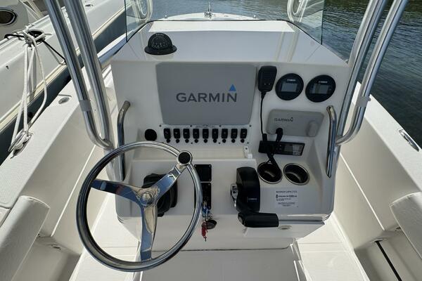 22ft Sea Fox Yacht For Sale