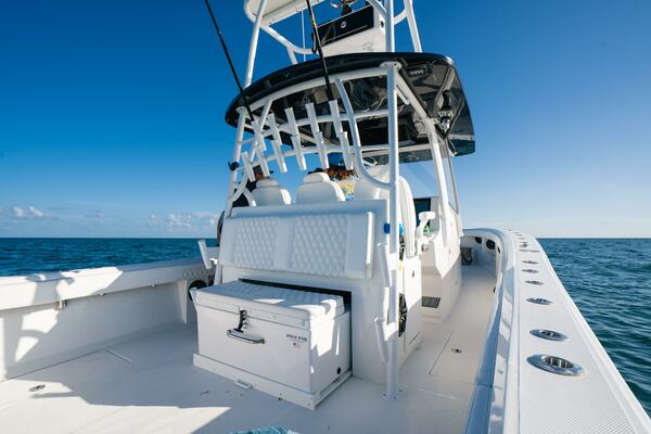 39ft Front Runner Yacht For Sale