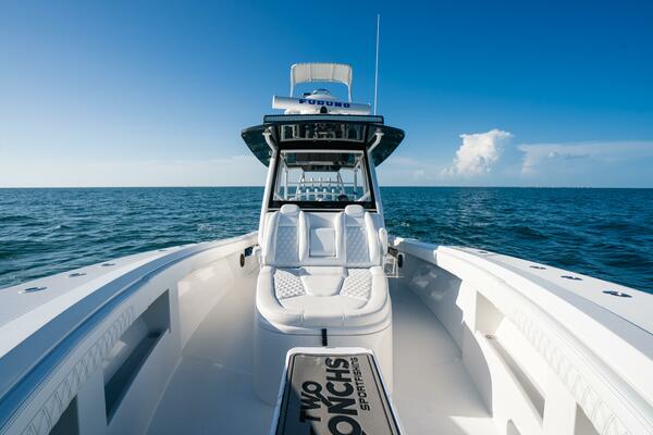 39ft Front Runner Yacht For Sale