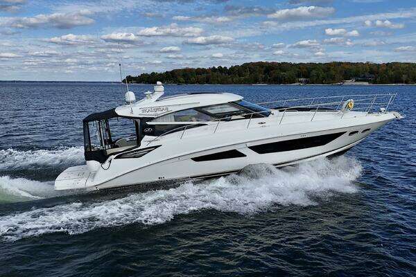 Sea Ray 470 Sundancer Yacht For Sale
