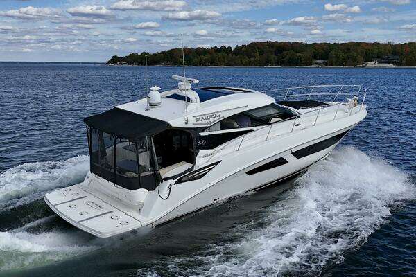 Sea Ray 470 Sundancer Yacht For Sale