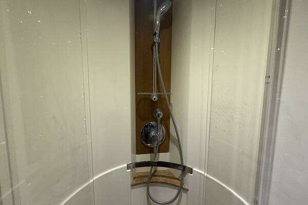 Sea Ray 470 Sundancer Yacht For Sale