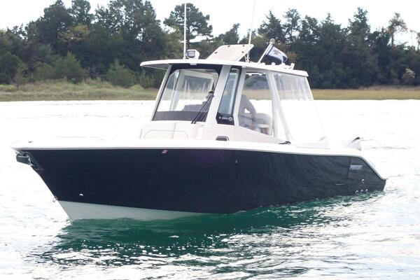 28ft Pursuit Yacht For Sale 28ft Pursuit Yacht For Sale