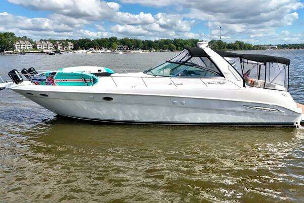 2000 Sea Ray 46