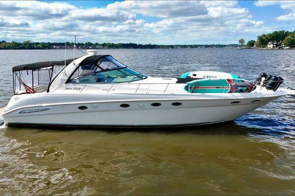2000 Sea Ray 46