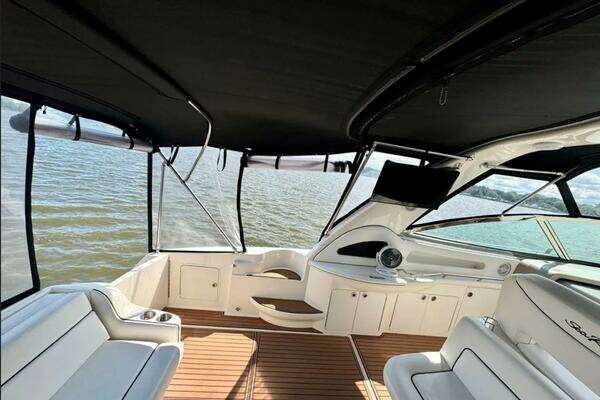 2000 Sea Ray 46
