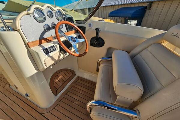 25ft Chris Craft Yacht For Sale
