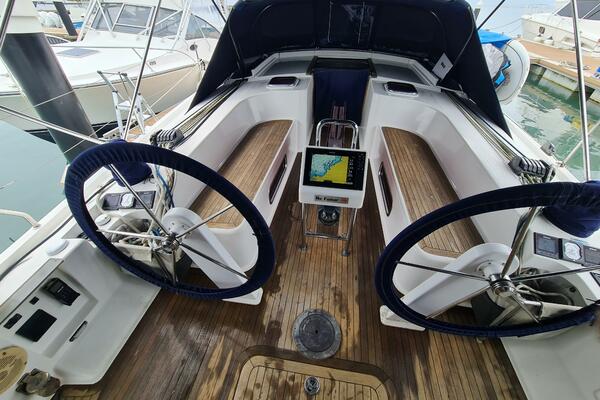 Vapiano 47ft Hanse Yacht For Sale