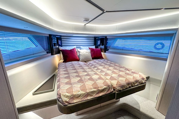 Sunseeker 55 Predator Yacht For Sale