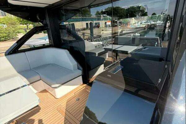 Sunseeker 55 Predator Yacht For Sale