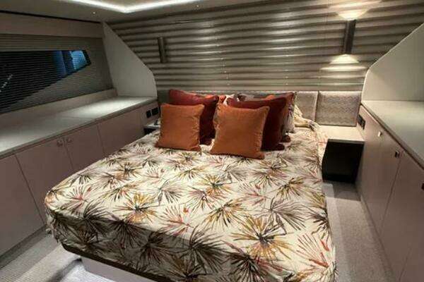 Sunseeker 55 Predator Yacht For Sale