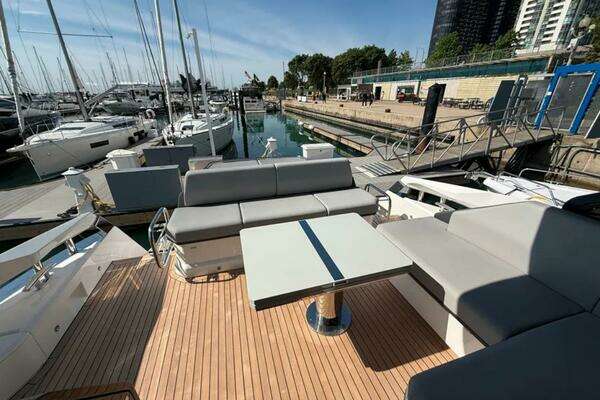 Sunseeker 55 Predator Yacht For Sale