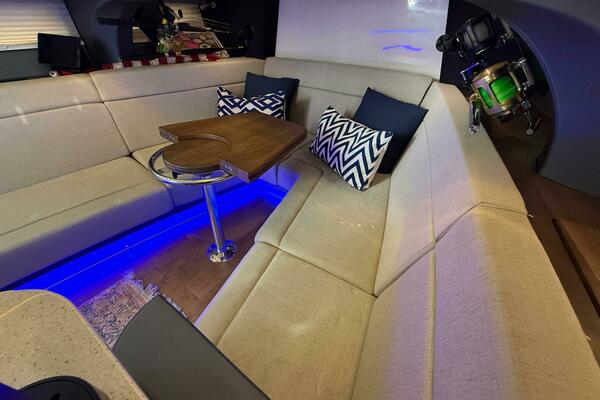 42ft Boston Whaler Yacht For Sale