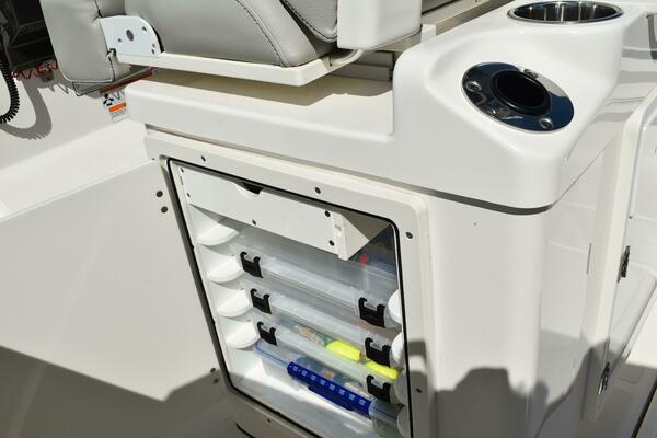 26ft Pursuit Yacht For Sale