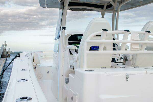 Grady-White  Yacht For Sale