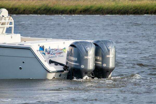 Grady-White  Yacht For Sale