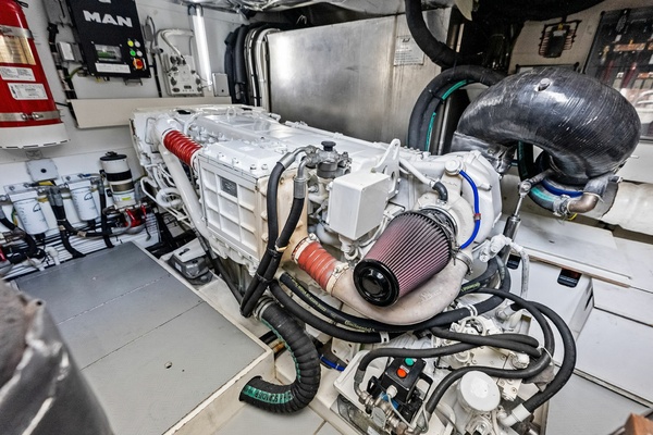 ACQUA 55ft Ferretti Yachts Yacht For Sale