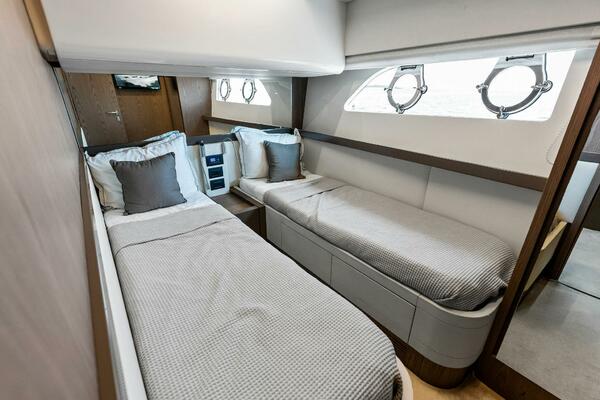 ACQUA 55ft MAN Yacht For Sale