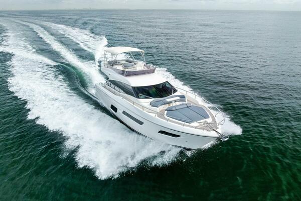 ACQUA 55ft Ferretti Yachts Yacht For Sale