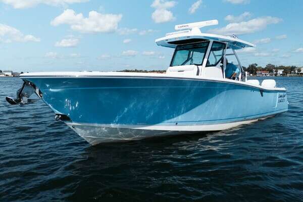 LICKETY SPLIT 33ft Blackfin Yacht For Sale