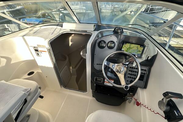 23ft Wellcraft Yacht For Sale