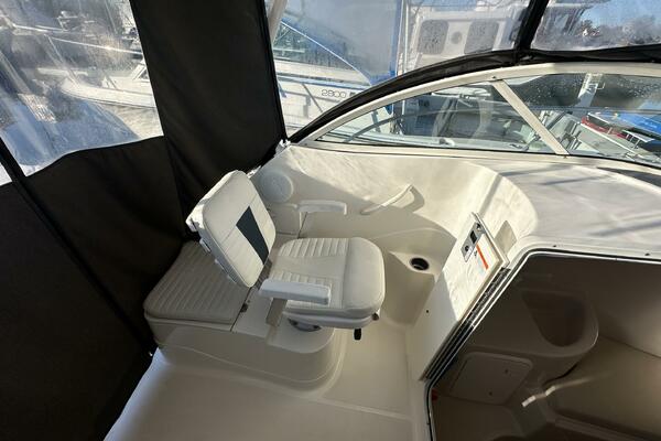 23ft Wellcraft Yacht For Sale