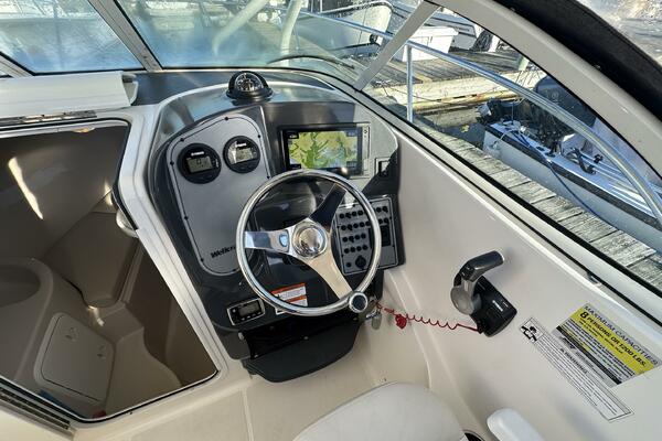 23ft Wellcraft Yacht For Sale