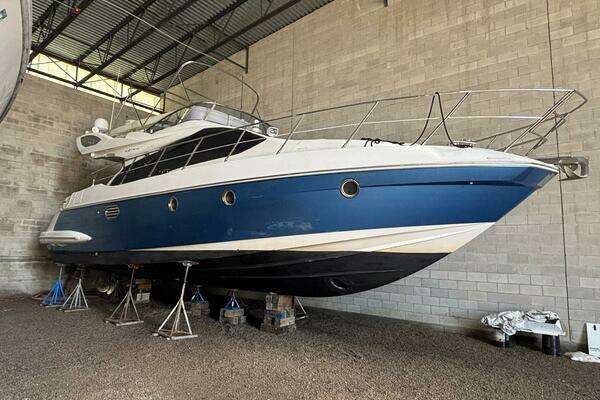 Azimut 43 Yacht For Sale