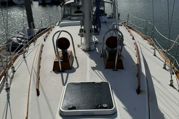 Maratime 41ft Bristol Yacht For Sale Maratime 41ft Bristol Yacht For Sale