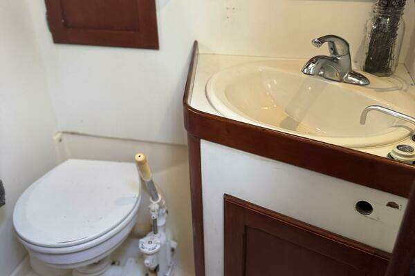 Photo of the 1986 Bristol  "Maratime"