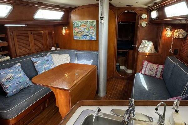 Maratime 41ft Bristol Yacht For Sale Maratime 41ft Bristol Yacht For Sale