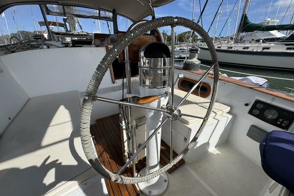 Maratime 41ft Bristol Yacht For Sale Maratime 41ft Bristol Yacht For Sale