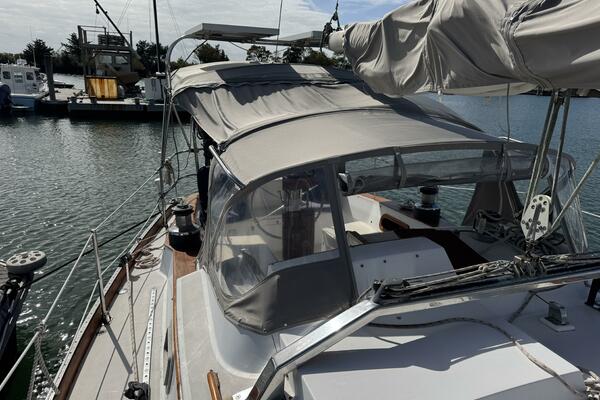 Maratime 41ft Bristol Yacht For Sale Maratime 41ft Bristol Yacht For Sale