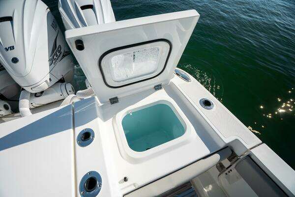 Pursuit S428 Yacht For Sale