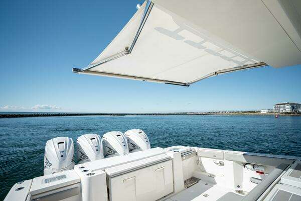 Pursuit S428 Yacht For Sale