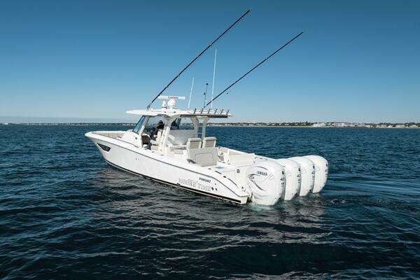 Pursuit S428 Yacht For Sale