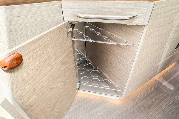 Wellcraft 38 Explorer Yacht For Sale