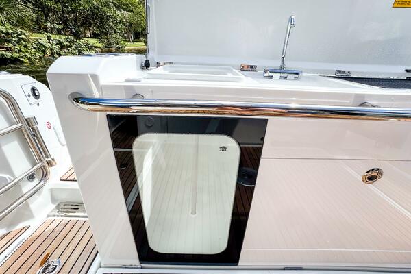 38ft Wellcraft Yacht For Sale