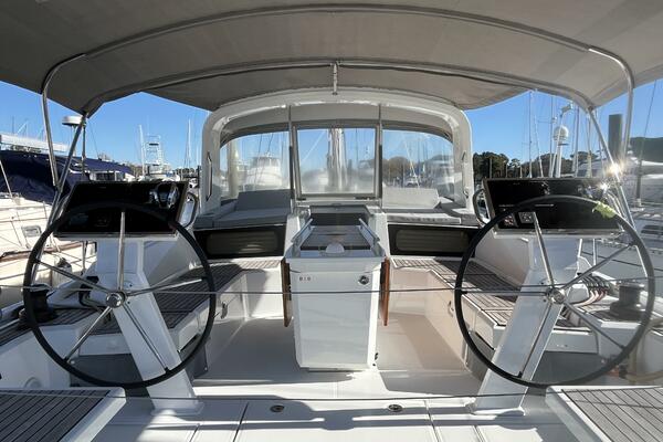 Fat Bottom Girl 46ft Beneteau Yacht For Sale