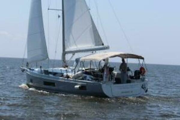 Fat Bottom Girl 46ft Beneteau Yacht For Sale