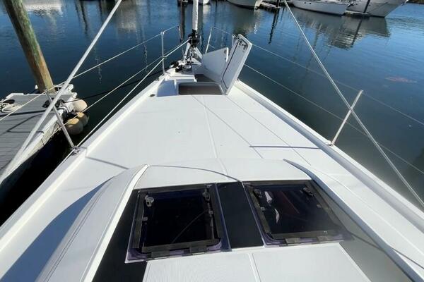 Fat Bottom Girl 46ft Beneteau Yacht For Sale