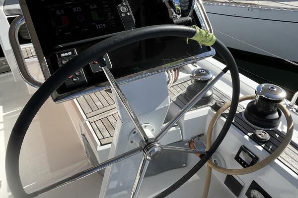 Fat Bottom Girl 46ft Beneteau Yacht For Sale